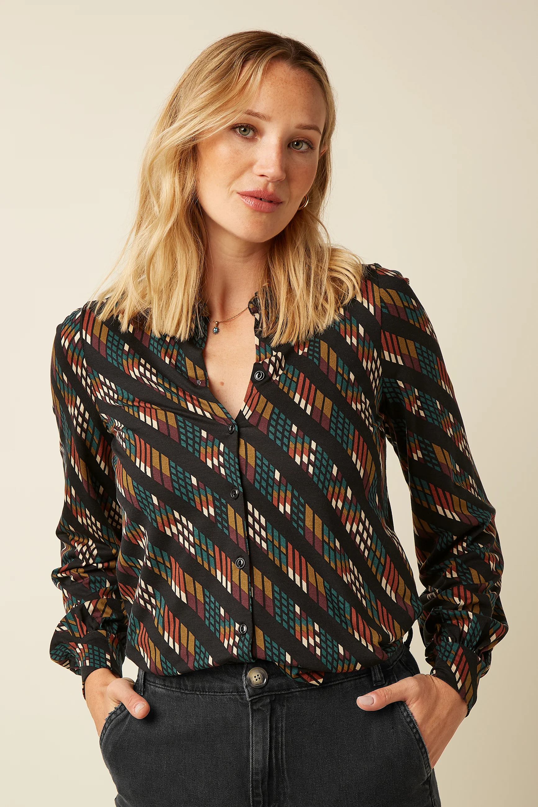 Maisie Blouse Lewis
